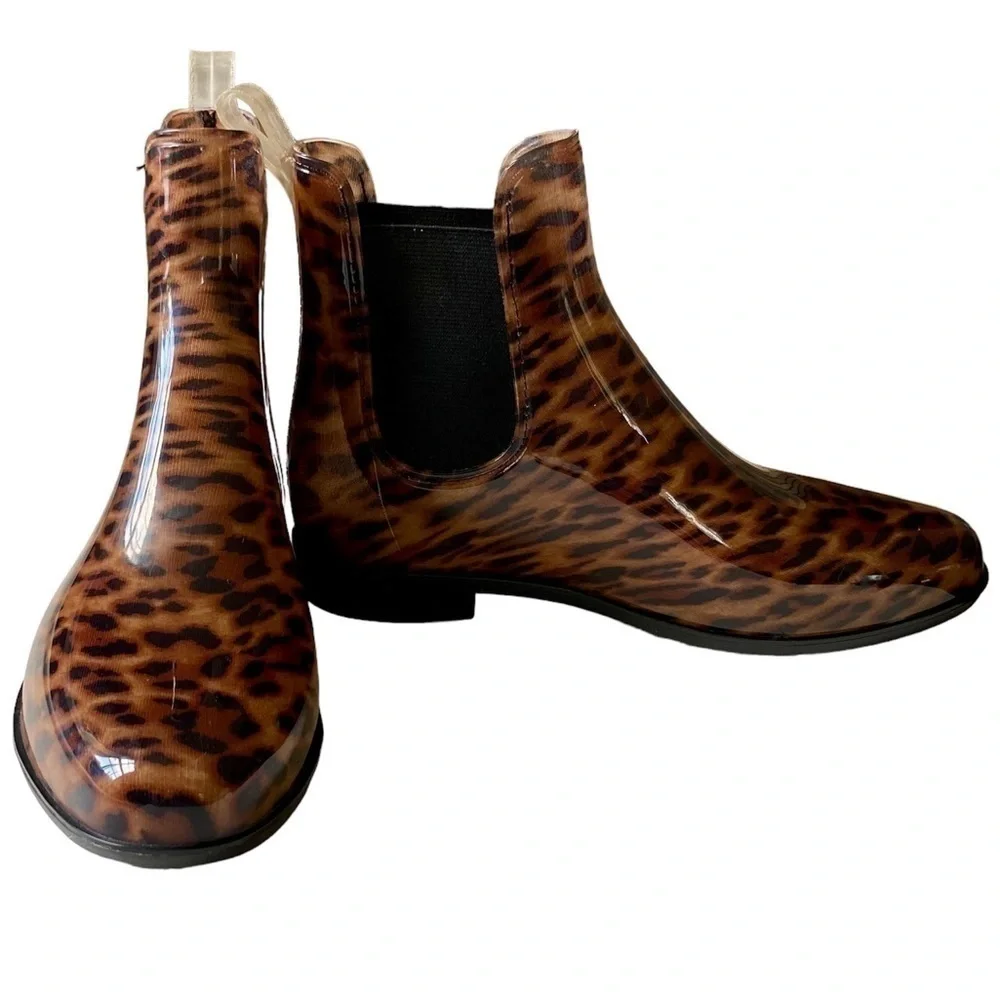 DUNES Stormy Chelsea Rain Booties Pull On Black Brown Leopard Women Size 8